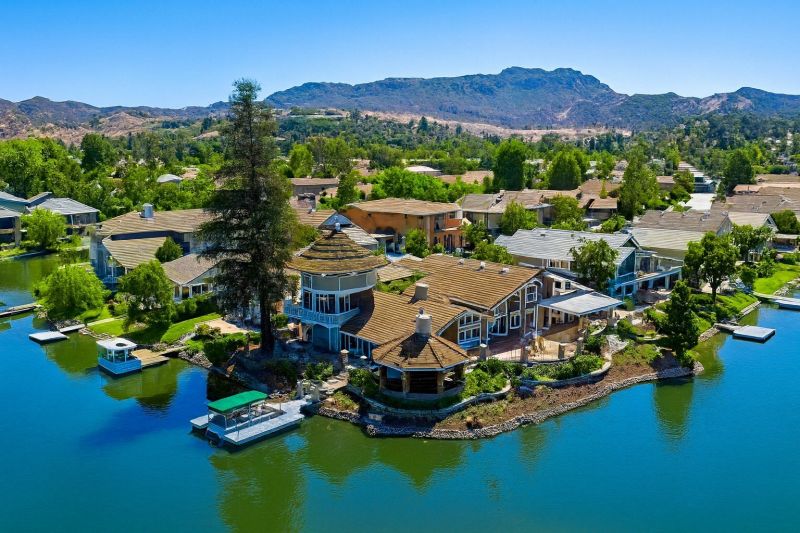 Best Bathroom Remodeling pros in Centerburg, OH